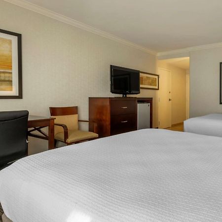 Best Western Plus Carriage Inn Los Angeles Ngoại thất bức ảnh