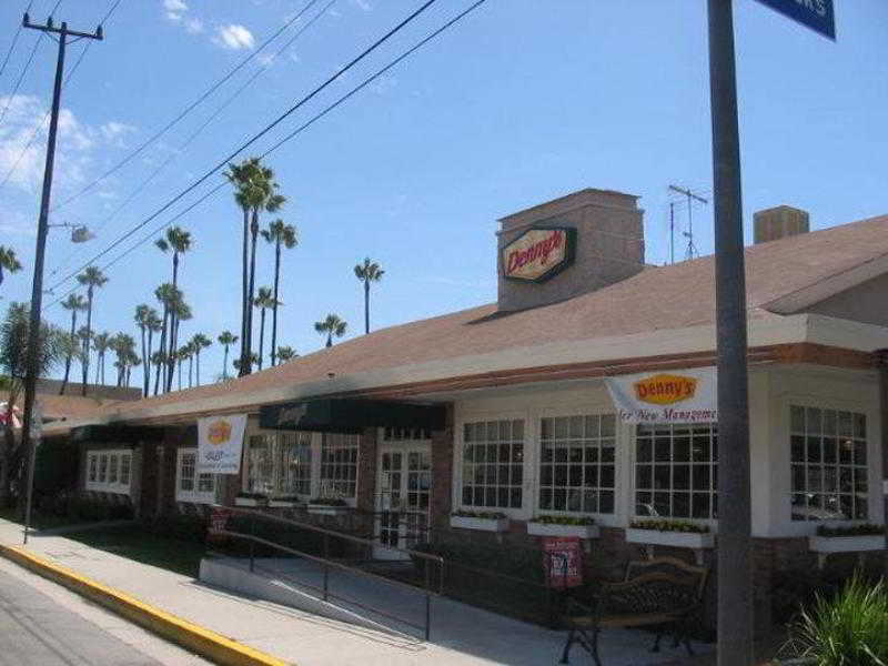 Best Western Plus Carriage Inn Los Angeles Ngoại thất bức ảnh