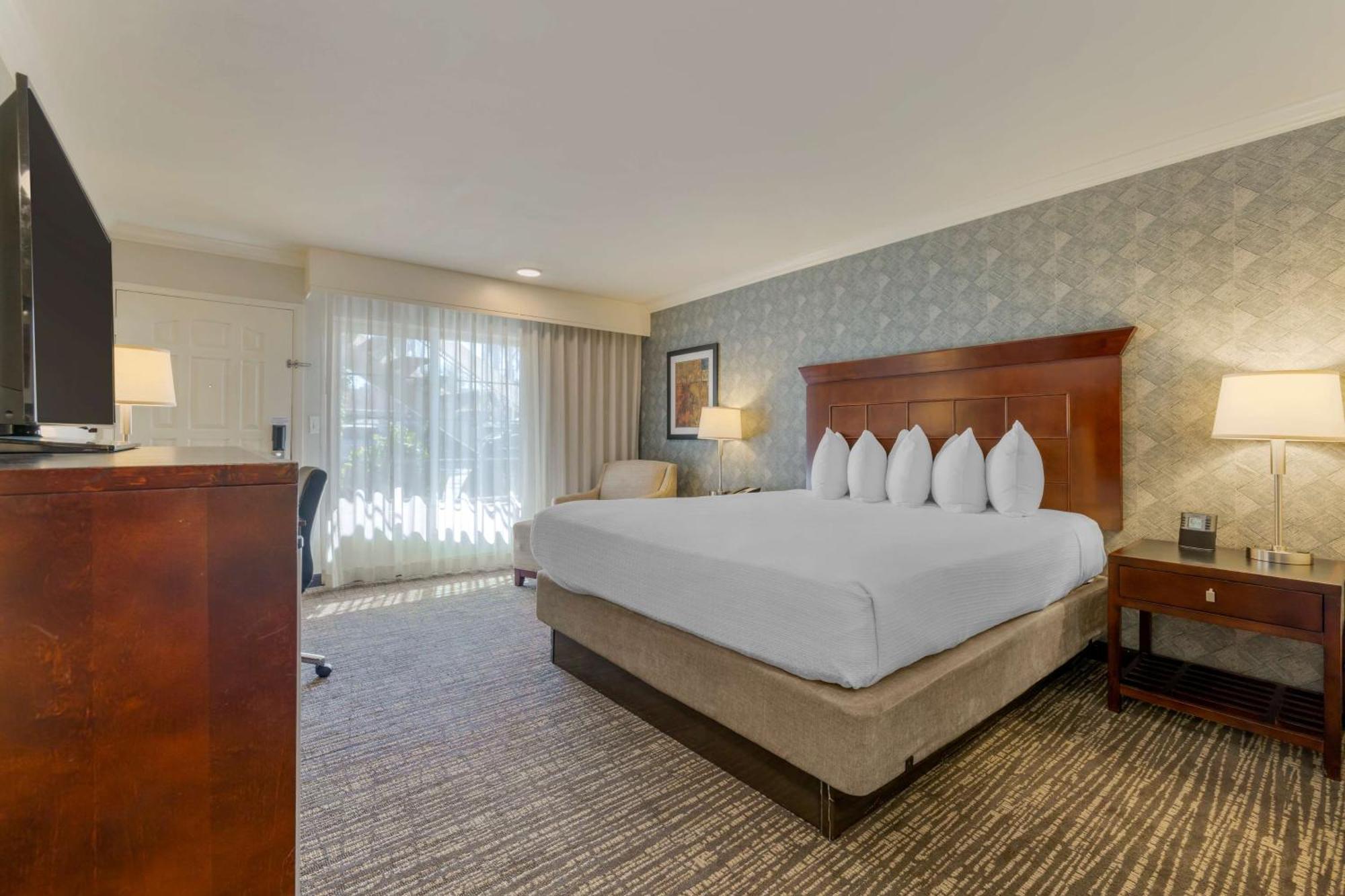 Best Western Plus Carriage Inn Los Angeles Ngoại thất bức ảnh