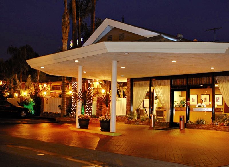 Best Western Plus Carriage Inn Los Angeles Ngoại thất bức ảnh