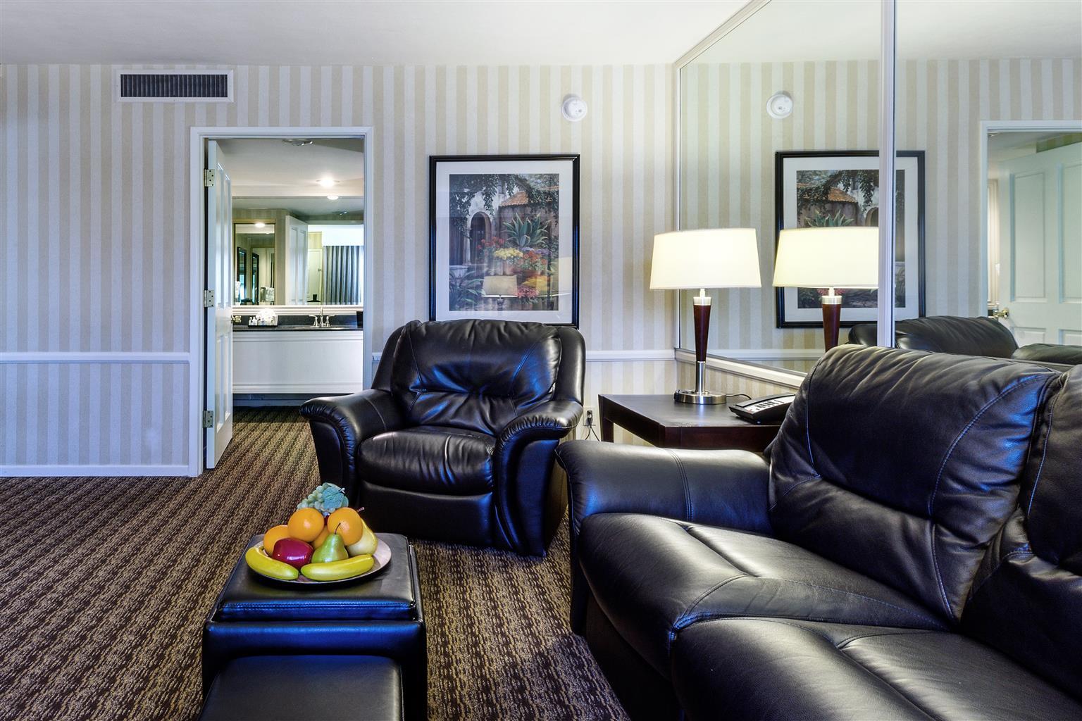 Best Western Plus Carriage Inn Los Angeles Ngoại thất bức ảnh